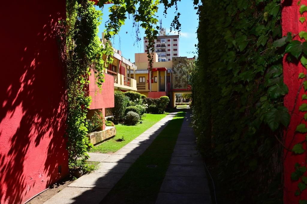 Hotel Del Pilar Сальта Экстерьер фото