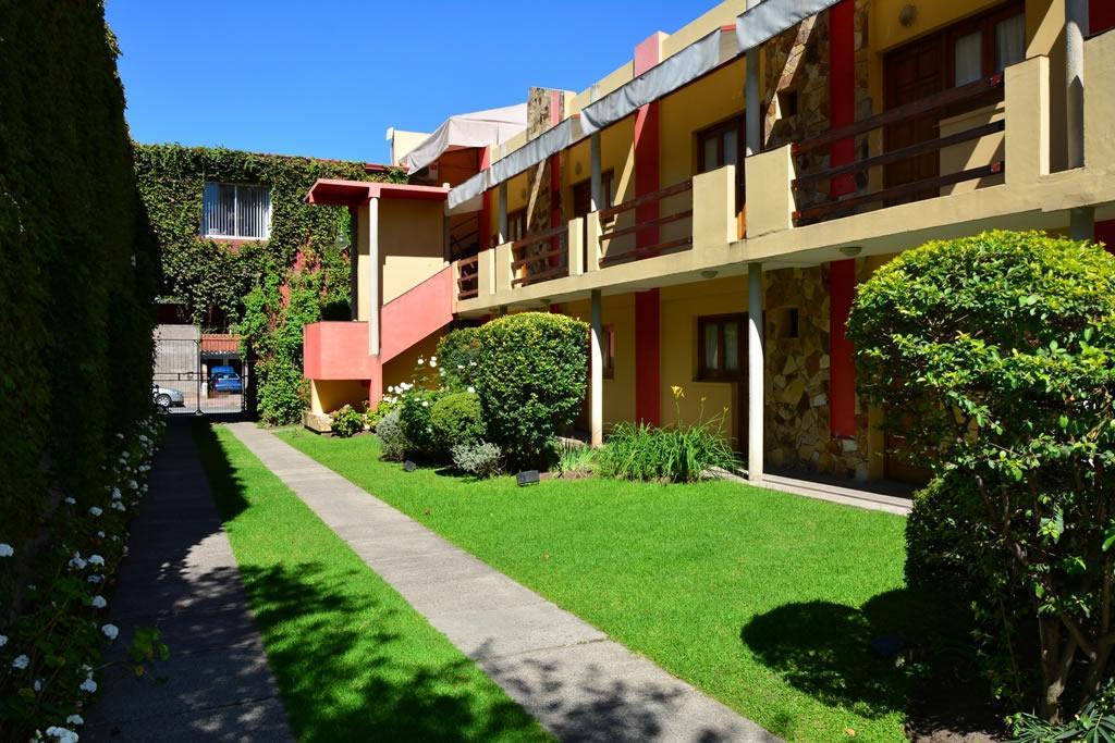 Hotel Del Pilar Сальта Экстерьер фото