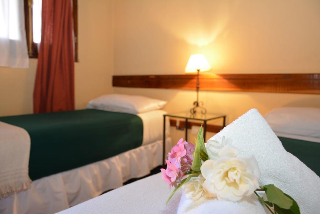 Hotel Del Pilar Сальта Экстерьер фото